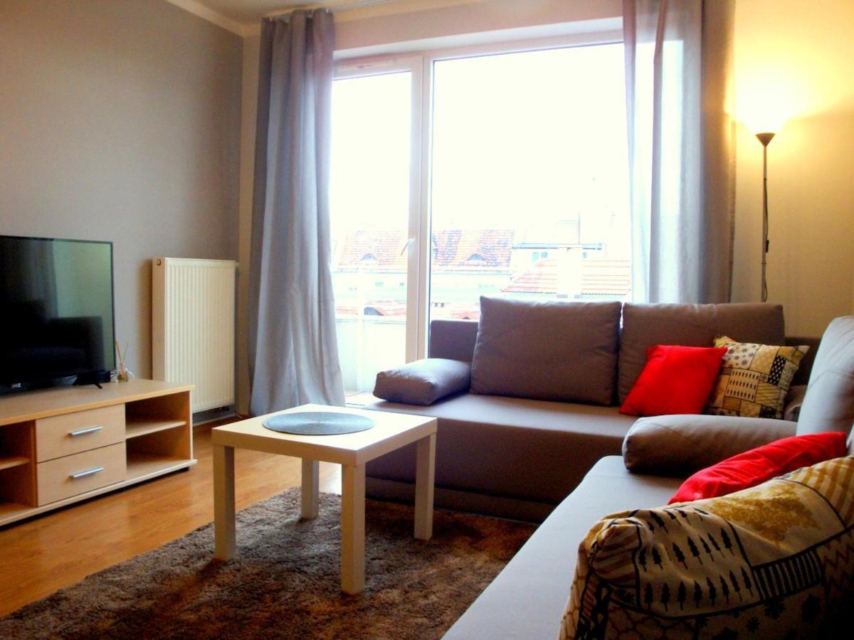 Livingroom_Wroc_Mosiezna Wrocław Rom bilde